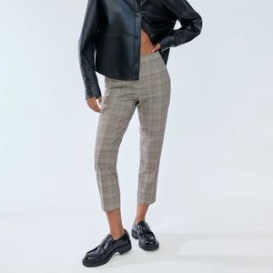 Aritzia/Bavarian Conan Pant, Size 0, NWT, Rise:Mid, Leg:Slim, Length:Ankle
